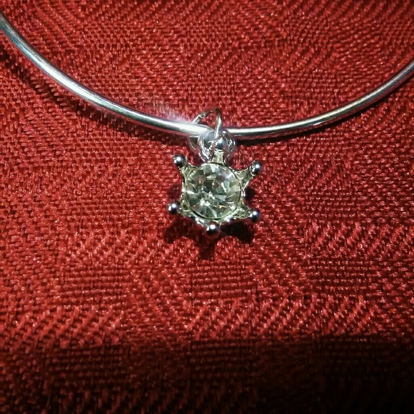 Charming turtle bracelet - Picture 3 of 3